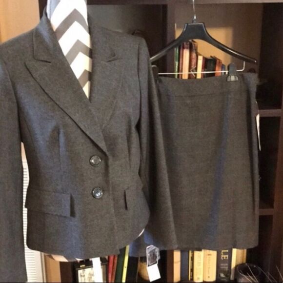 Evan Picone 2-Piece Skirt Set Size 10 Charcoal - Picture 9 of 9